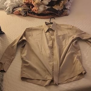 Men's long sleeve dress shirt